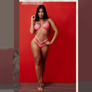 Conjunto de Lencería CS10 Rosa con Encaje y Tiras